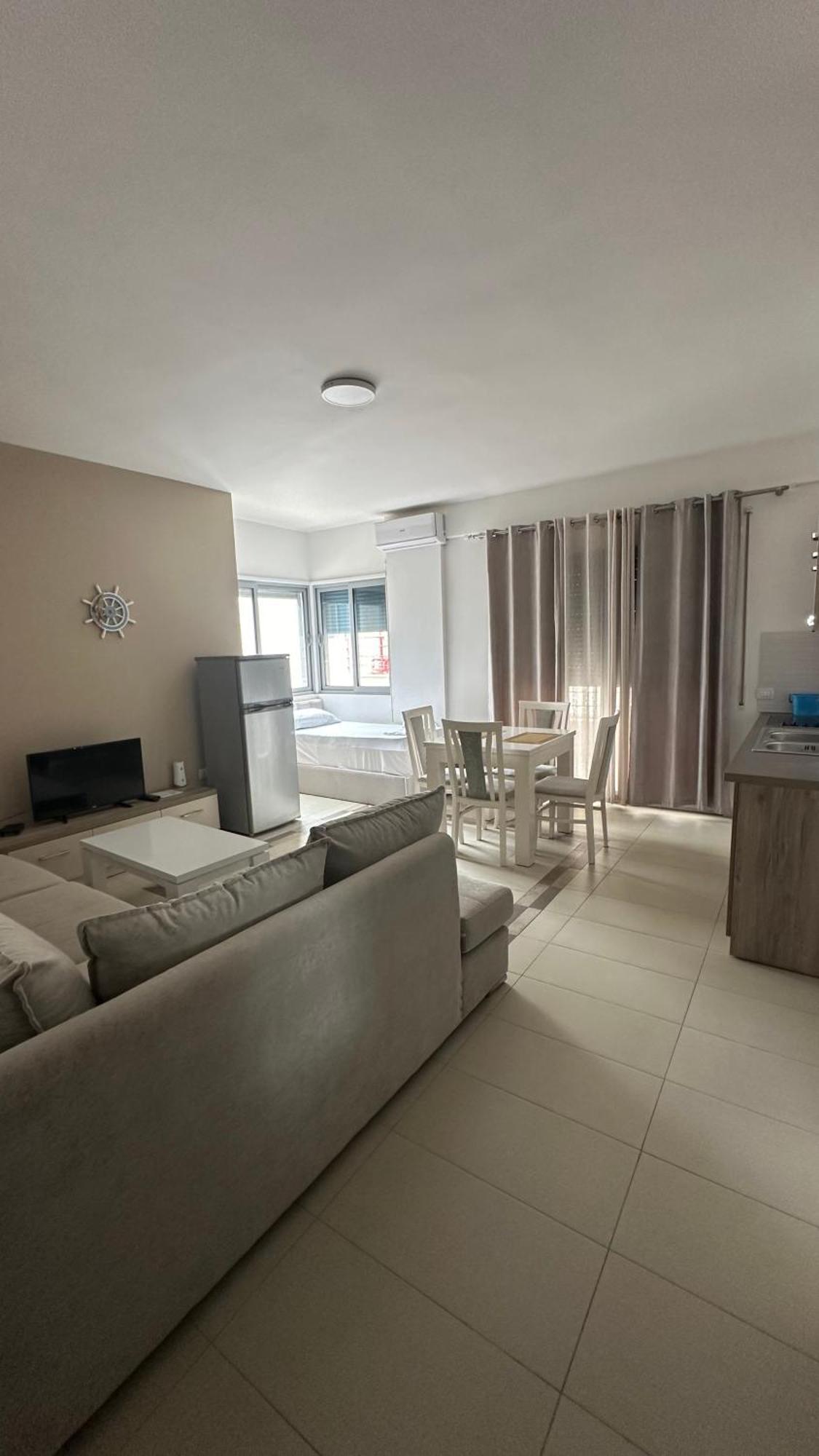 Jasmine Apartments Sarandë Habitación foto